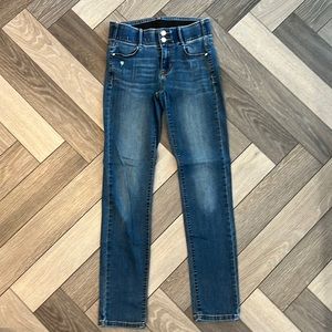 Women’s Apt 9 distressed straight leg tummy control jeans 4